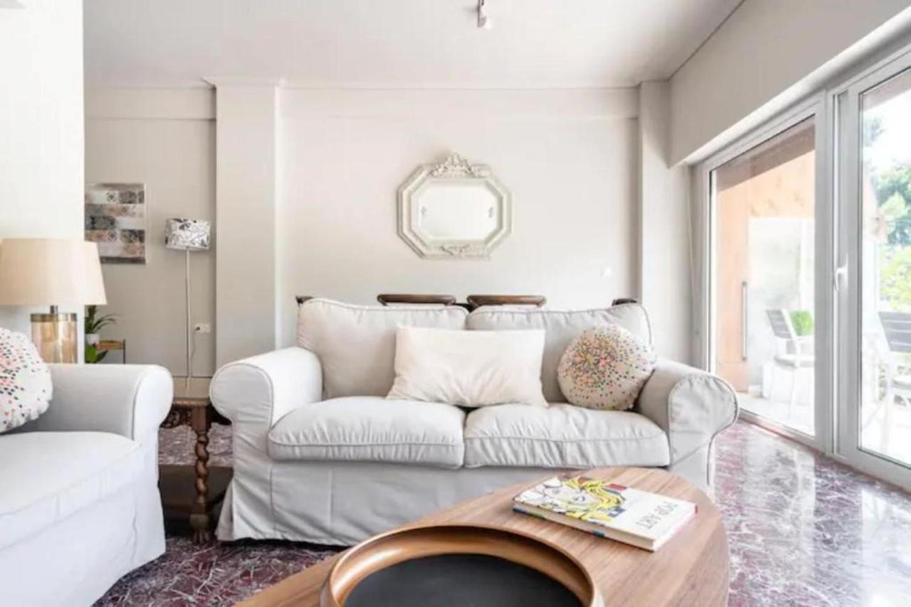 Flisvos Marina Refurbished Apartment Atenas Exterior foto