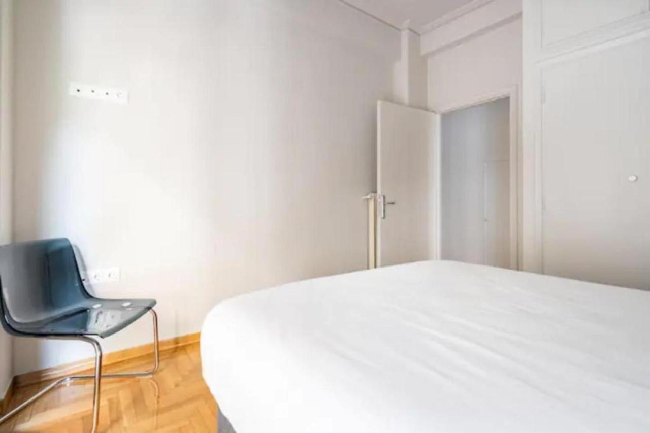 Flisvos Marina Refurbished Apartment Atenas Exterior foto