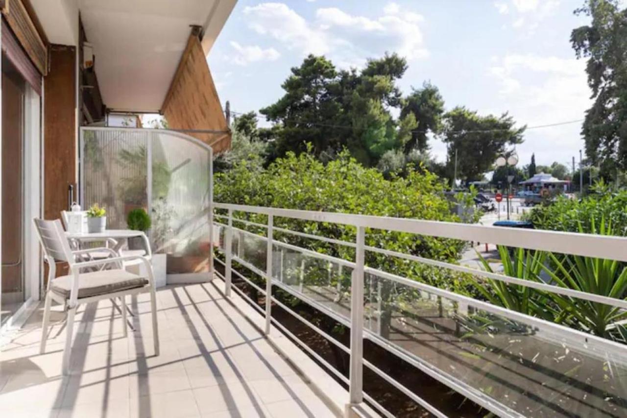 Flisvos Marina Refurbished Apartment Atenas Exterior foto