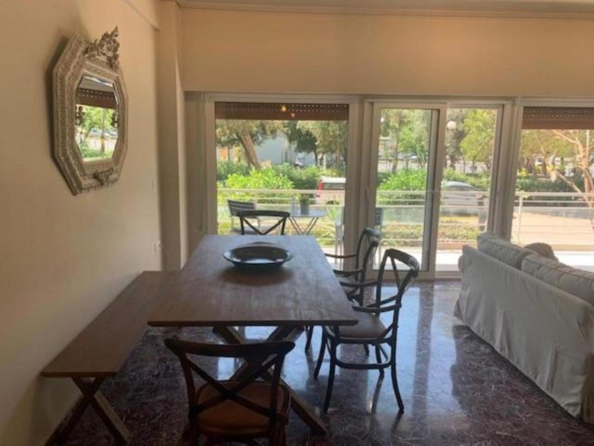 Flisvos Marina Refurbished Apartment Atenas Exterior foto