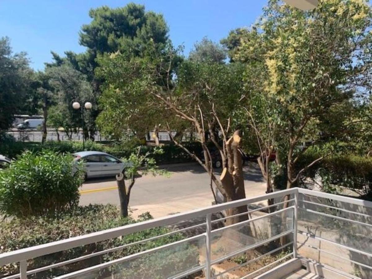 Flisvos Marina Refurbished Apartment Atenas Exterior foto